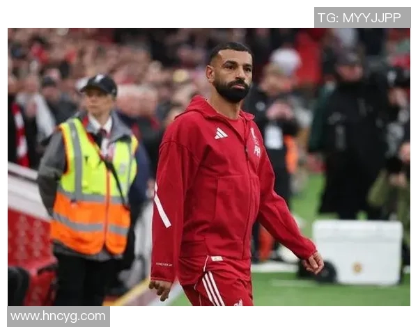 萨拉赫遭遇冷落利物浦胜利却与他无关五年未见如此尴尬局面